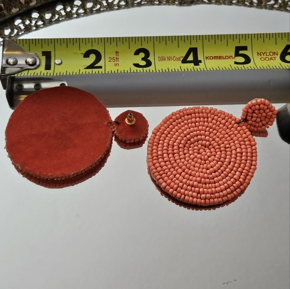 Elegant Seedbead Earrings In A Lovely Peach Color - Picture 2 of 5